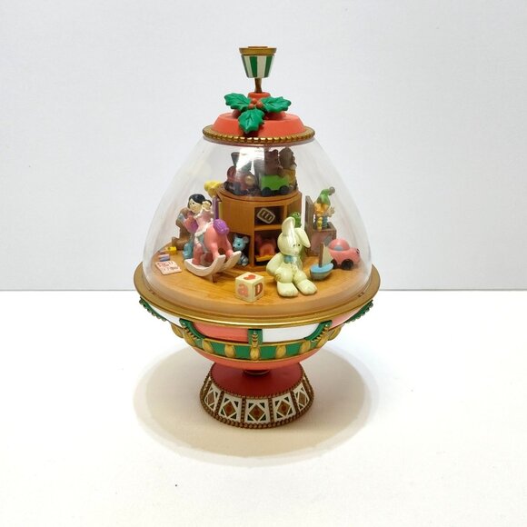 House Of Lloyd Christmas Around The World Twirl Top Toy Shop Works See Video VGC - Picture 3 of 15